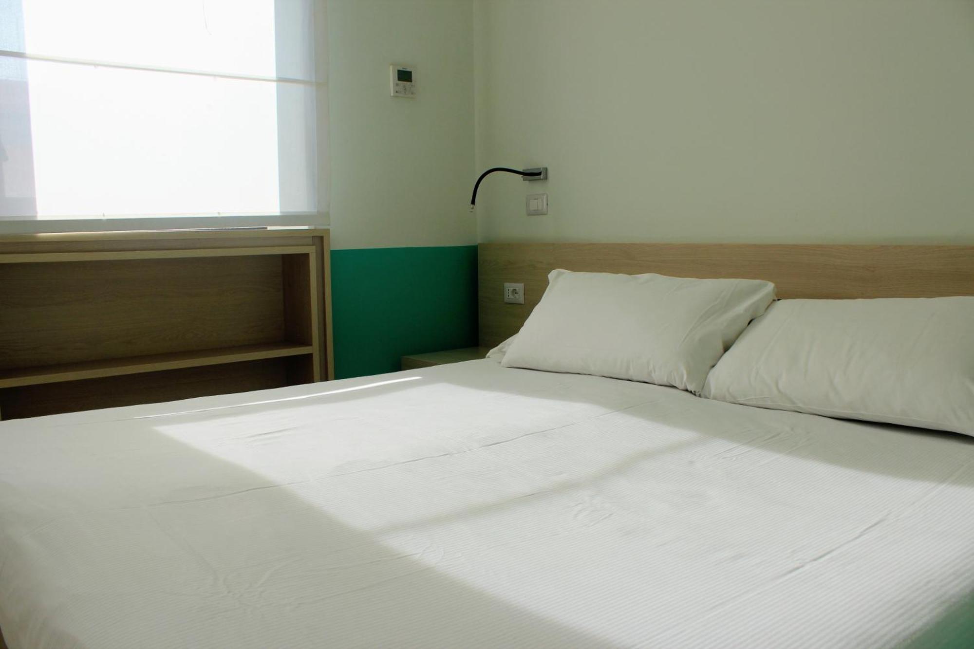 Domus Helena Hotel Roma Quarto foto
